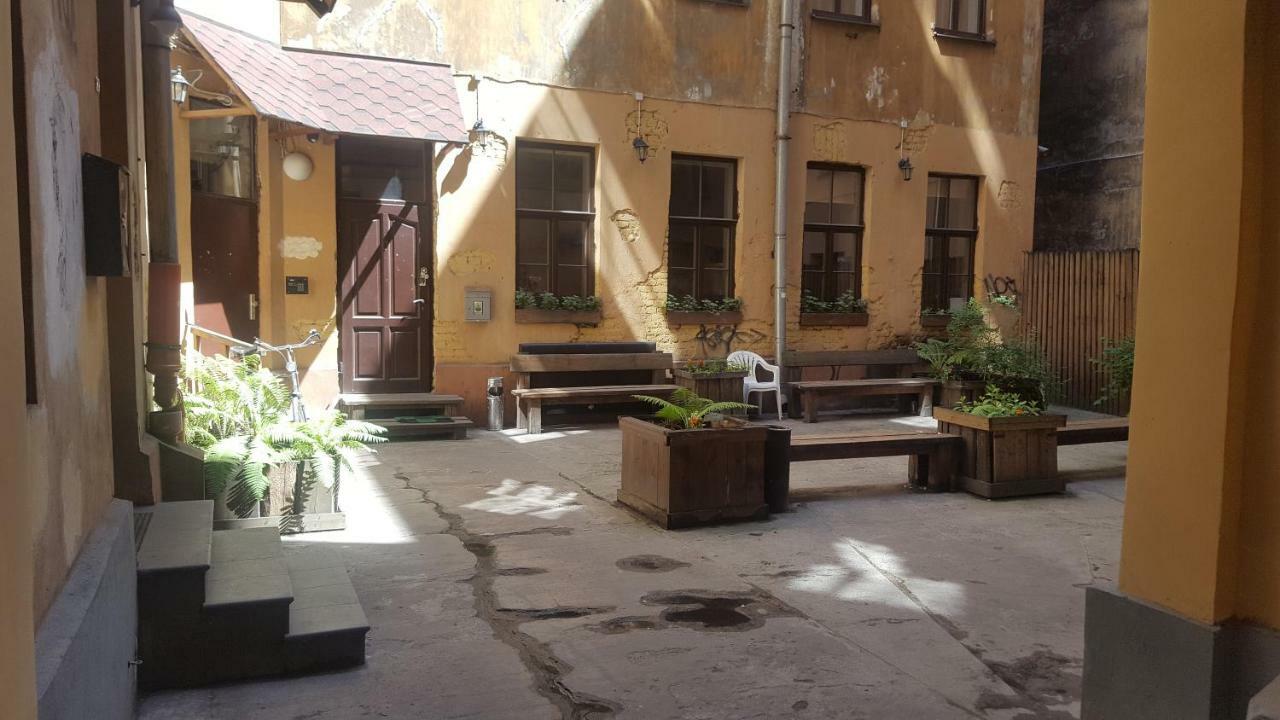 Flat In Front Of Central Station Riga Exterior foto